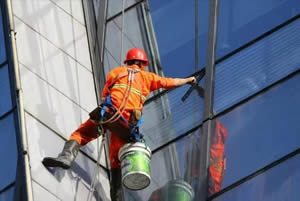 哈尔滨蜘蛛人幕墙清洗